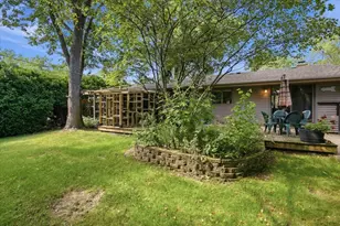 10405 W Ford Ave, Beach Park, IL 60099 - Photo 27