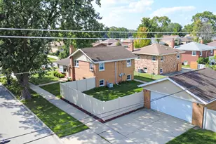 4445 Arthur Ave, Brookfield, IL 60513 - Photo 11