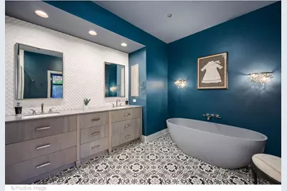 333 W Hubbard Street #701, Chicago, IL 60654 - Photo 33