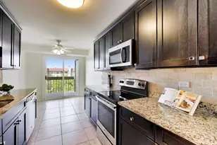 1220 Rudolph Rd, Northbrook, IL 60062 - Photo 27
