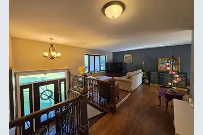 1S205 Valley Road, Lombard, IL 60148 - Photo 7
