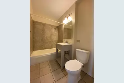 856 W Montrose Avenue #2A, Chicago, IL 60613 - Photo 7