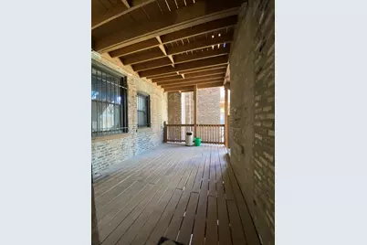 856 W Montrose Avenue #2A, Chicago, IL 60613 - Photo 13
