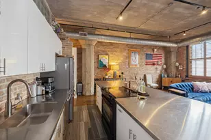 621 S Plymouth Ct, Chicago, IL 60605 - Photo 11