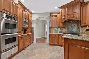 5472 Woodland Way, Loves Park, IL 61111 - Photo 7