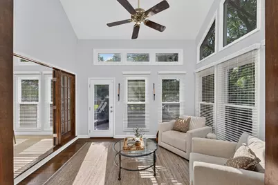 841 Buttonwood Circle, Naperville, IL 60540 - Photo 7
