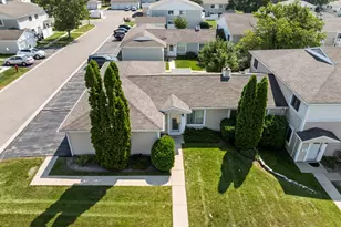 1539 Cornell Pl, Hoffman Estates, IL 60169 - Photo 15