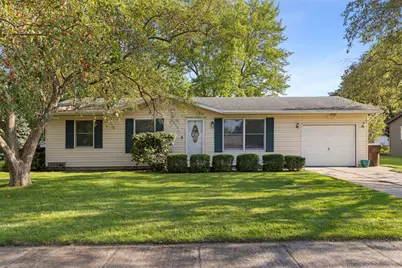 476 E 3rd Street, Herscher, IL 60941 - Photo 1