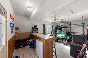 476 E 3rd St, Herscher, IL 60941 - Photo 17