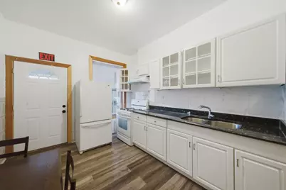 2930 N Milwaukee Avenue, Chicago, IL 60647 - Photo 9