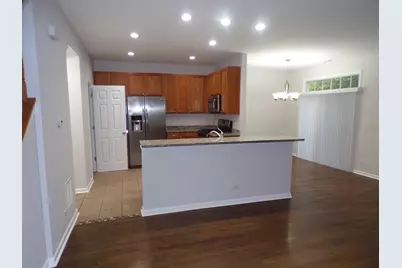 2096 Limestone Lane, Carpentersville, IL 60110 - Photo 11