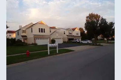 2096 Limestone Lane, Carpentersville, IL 60110 - Photo 31