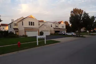 2096 Limestone Ln, Carpentersville, IL 60110 - Photo 31