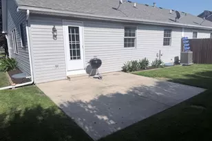 15631 W Waterford Ln, Manhattan, IL 60442 - Photo 17