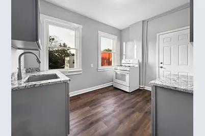 1838 W 65th Street, Chicago, IL 60636 - Photo 11