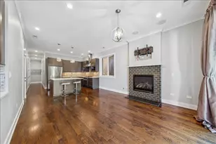 3541 N Sheffield Ave, Chicago, IL 60657 - Photo 3