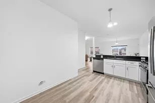 1010 Regent Dr, Matteson, IL 60443 - Photo 11