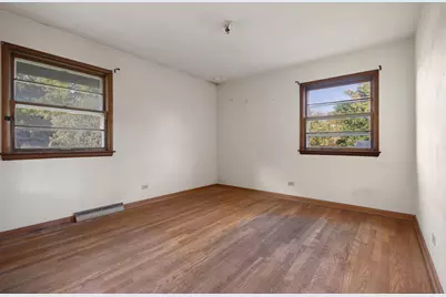 38W135 McDonald Road, Elgin, IL 60124 - Photo 7