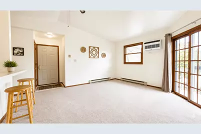 4312 W Shamrock Lane #3C, McHenry, IL 60050 - Photo 7