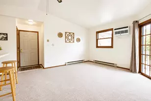 4312 W Shamrock Ln, McHenry, IL 60050 - Photo 7