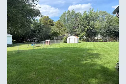 18610 W Karen Lane, Gurnee, IL 60031 - Photo 11