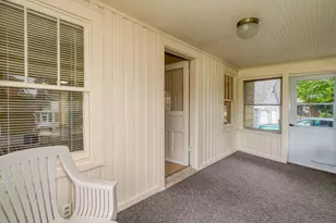 947 Mason Ave, Aurora, IL 60506 - Photo 3