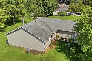 122 Drew Ct, Poplar Grove, IL 61065 - Photo 37