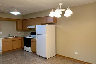 410 Schiller St, Itasca, IL 60143 - Photo 7