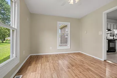409 W Carter Street, Stanford, IL 61774 - Photo 15