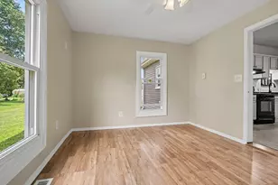 409 W Carter St, Stanford, IL 61774 - Photo 15