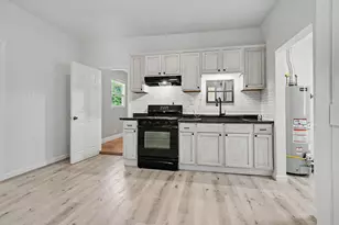 409 W Carter St, Stanford, IL 61774 - Photo 11