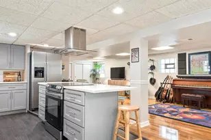 2455 W Erie St, Chicago, IL 60612 - Photo 23