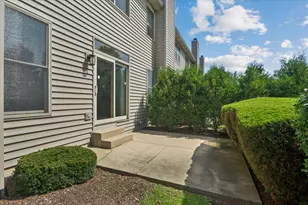 1022 Inverness Dr, Antioch, IL 60002 - Photo 9