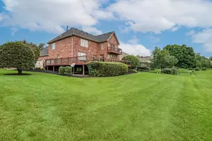 54 Long Cove Dr, Lemont, IL 60439 - Photo 9