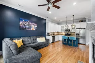 2358 N Damen Ave, Chicago, IL 60647 - Photo 7