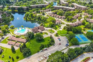 201 Lake Hinsdale Dr, Willowbrook, IL 60527 - Photo 39