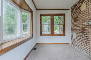 3916 Eastway Dr, Island Lake, IL 60042 - Photo 15