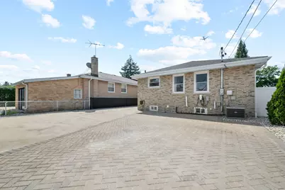 4743 N Nagle Avenue, Harwood Heights, IL 60706 - Photo 23