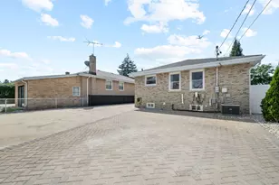 4743 N Nagle Ave, Harwood Heights, IL 60706 - Photo 23