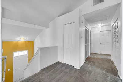 1632 Fredericksburg Lane, Aurora, IL 60503 - Photo 17
