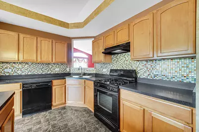 1632 Fredericksburg Lane, Aurora, IL 60503 - Photo 7