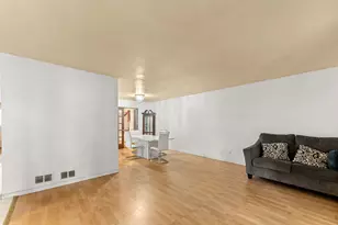 1114 185th Pl, Homewood, IL 60430 - Photo 9