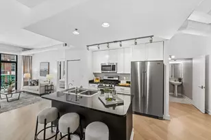 920 W Madison St, Chicago, IL 60607 - Photo 9