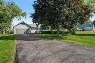 40W630 Atchison Dr, Hampshire, IL 60140 - Photo 31