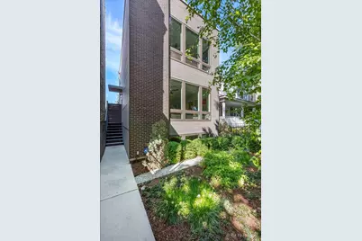 2948 W Belden Avenue, Chicago, IL 60647 - Photo 35