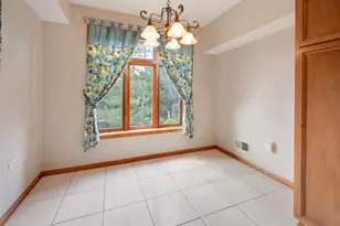 18650 Pine Lake Dr, Tinley Park, IL 60477 - Photo 9