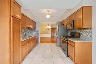 18650 Pine Lake Dr, Tinley Park, IL 60477 - Photo 11