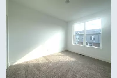 1191 Gateway Court, Northbrook, IL 60062 - Photo 9