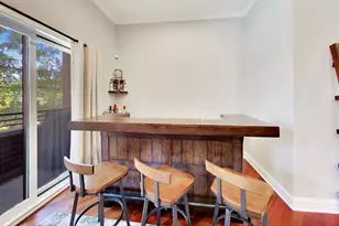1353 W Grand Ave, Chicago, IL 60642 - Photo 11