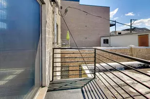 1353 W Grand Ave, Chicago, IL 60642 - Photo 17